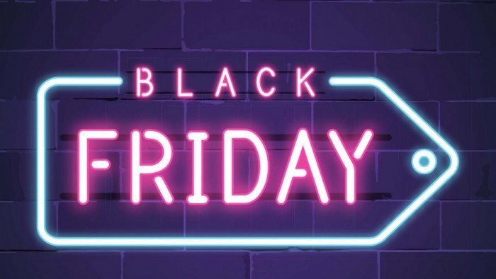 méo mặt vì bỏ phí 9 triệu để mua giày hiệu và thảm họa ngày black friday