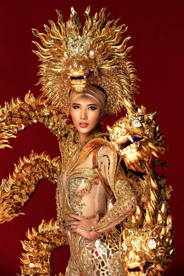 Miss universe 2019 hhen niê ăn bánh mì thì hoàng thùy uống cà phê phin sữa đá