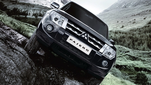  pajero v6 38 mivec mới giá 2079 tỷ 