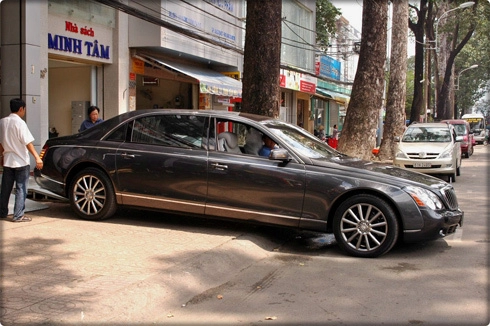  bộ đôi siêu sang maybach ở sài gòn 