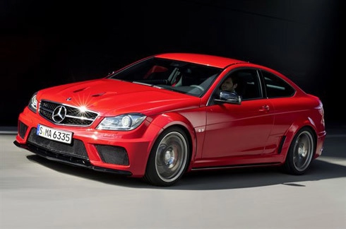  mercedes giới thiệu c63 amg black series 