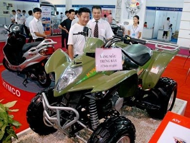  ôtô trung quốc nhập khẩu làm nóng autoexpo 2007 