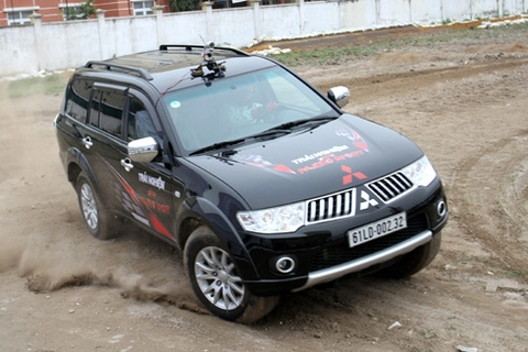  pajero sport - kỳ vọng của mitsubishi 