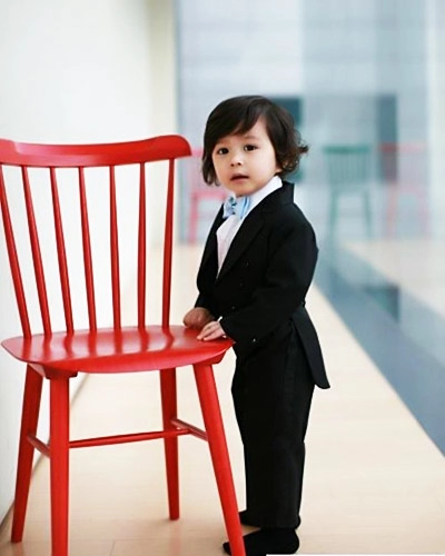1- 6 ngắm 6 sao nhí thời trang xứ hàn