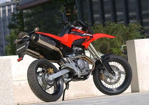  10 chiếc supermoto được ưa chuộng nhất 