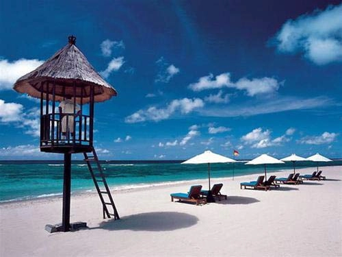 10 hòn đảo tạo sửng sốt nhất trái đất