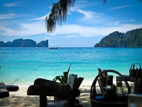 10 hòn đảo tạo sửng sốt nhất trái đất
