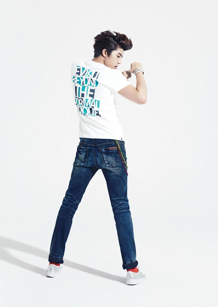 11 cách phối jeans sành điệu cho chàng