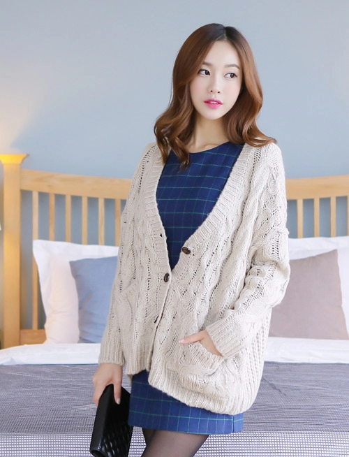 2 kiểu áo len cơ bản của mùa lạnh