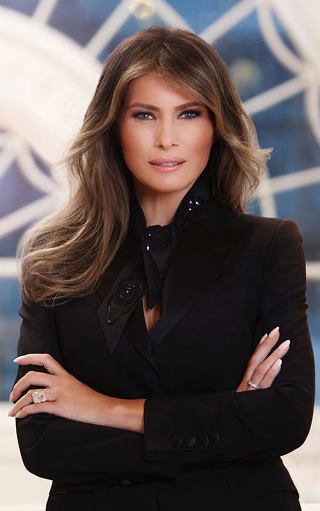 6 bộ cánh đẹp không thể chê của melania trump nhưng vẫn bị dân mỹ chỉ trích tơi bời