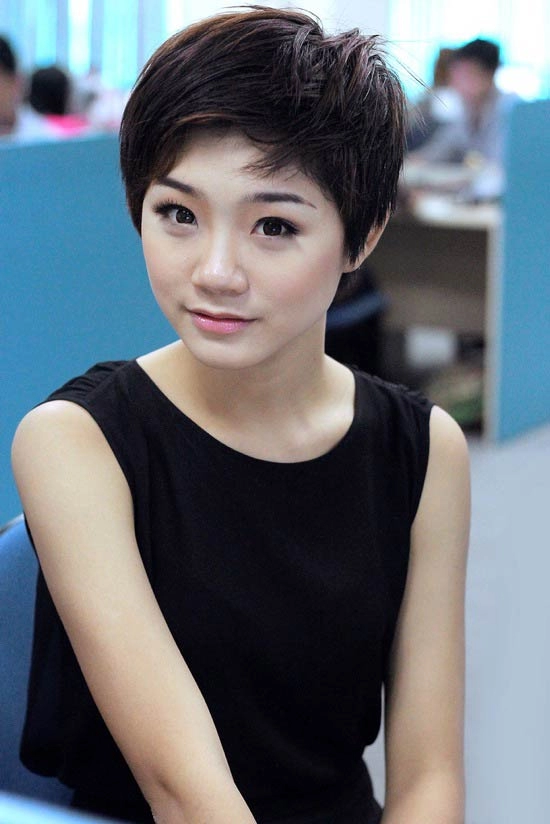 6 chiếc mũi đang dần xấu đi của sao việt