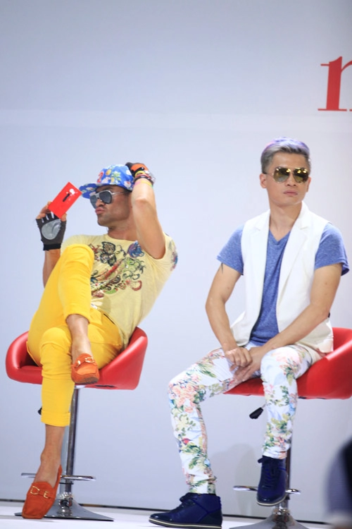 Adam lại cưỡng hôn thanh hằng