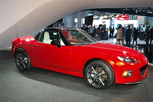  ảnh chi tiết mazda mx-5 25th anniversary edition 