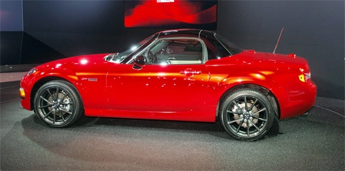  ảnh chi tiết mazda mx-5 25th anniversary edition 