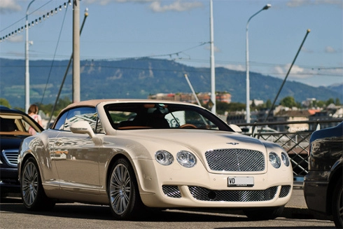  ảnh đẹp siêu xe bentley continental gtc 