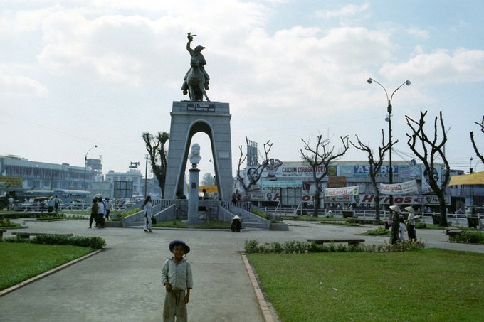 Ảnh phim hiếm về trung tâm sài gòn năm 1967