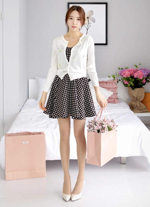 Áo cardigan ngọt ngào đón nắng thu