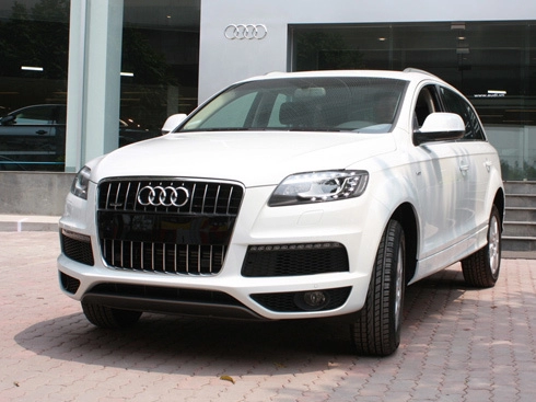  audi q7 đời 2013 đầu tiên về việt nam 