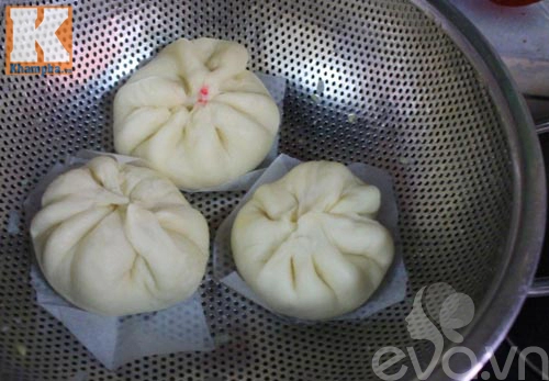 Bánh bao nóng hổi cho bữa sáng