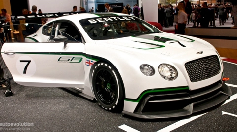  bentley continental gt3 sẵn sàng cho đường đua 