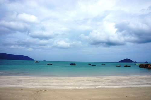 Bình minh quyến rũ ở côn đảo