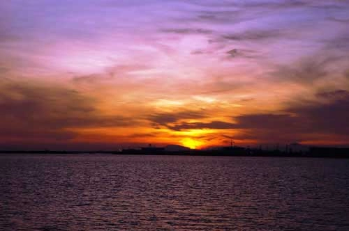 Bình minh quyến rũ ở côn đảo
