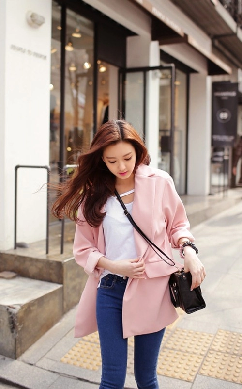 Blazer chiếc áo không chỉ mặc đến công sở