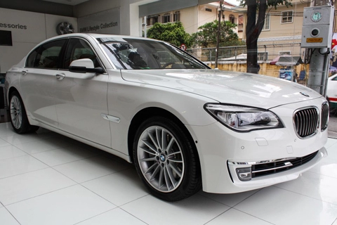  bmw 760li 2013 về việt nam giá 67 tỷ đồng 