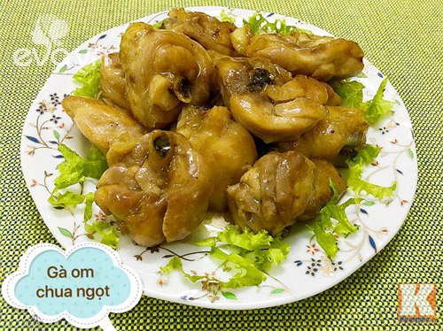 Bữa cơm chiều nhiều món ăn ngon