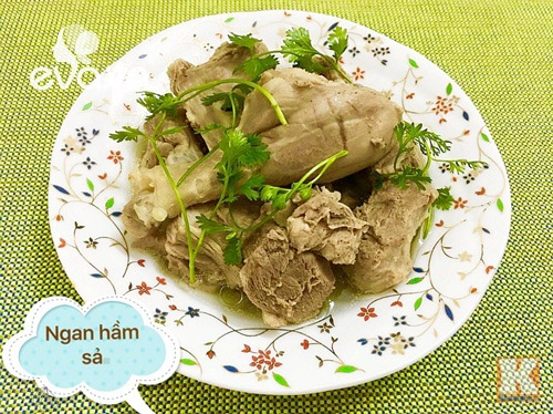 Bữa cơm chiều nhiều món ngon ơi là ngon