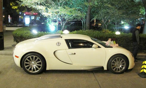  bugatti veyron làm xe rước dâu 