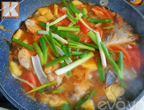 Bún cá ngừ lạ miệng mà ngon