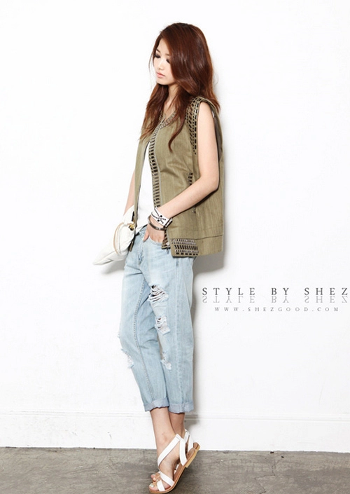 Cách mix hợp mốt cho nàng mê đồ jean