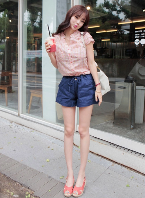 Cách mix hợp mốt cho nàng mê đồ jean