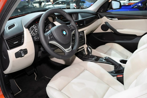  cận cảnh bmw x1 2013 