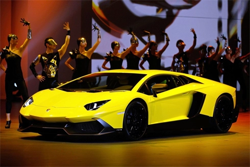  lamborghini aventador nazionale - sự ưu ái cho trung quốc 