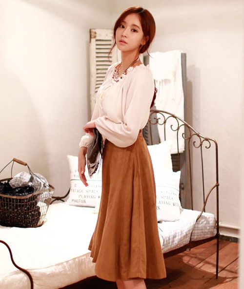 Chân váy sơ mi dịu dàng thu công sở