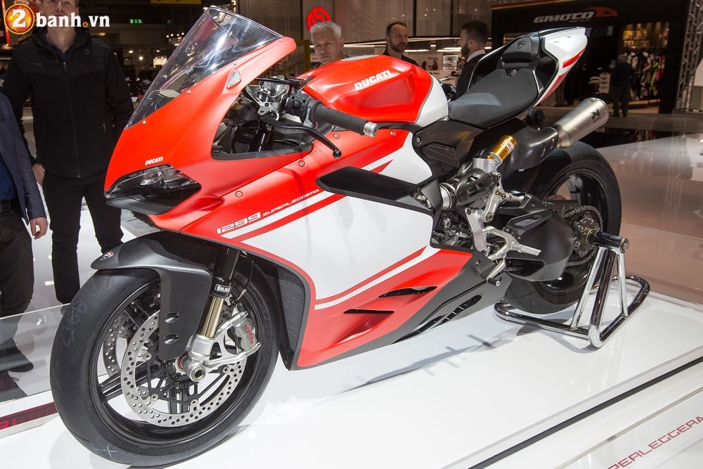 Chiêm ngưỡng cận cảnh ducati 1299 superleggera - chiếc xe mô tô đắt xắt ra miếng