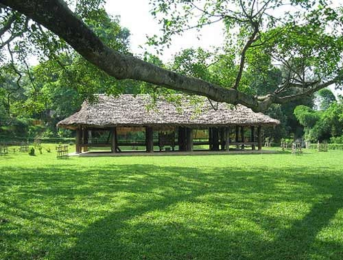 Chinh phục thác mơ bằng thang dây