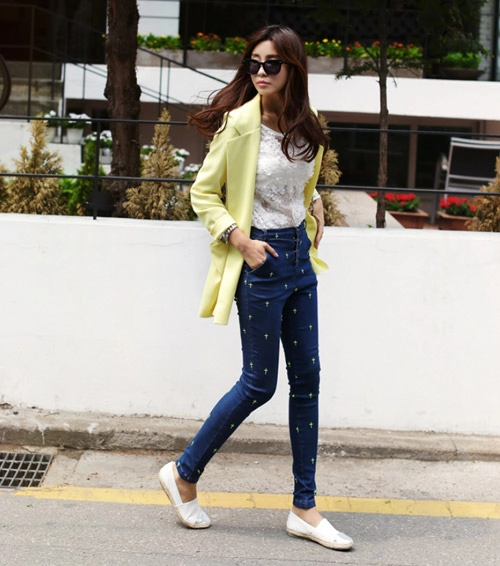 Chọn blazer mùa hè tới công sở