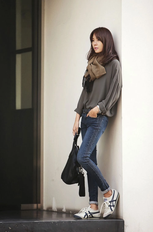 Chọn quần skinny khi không biết mặc gì