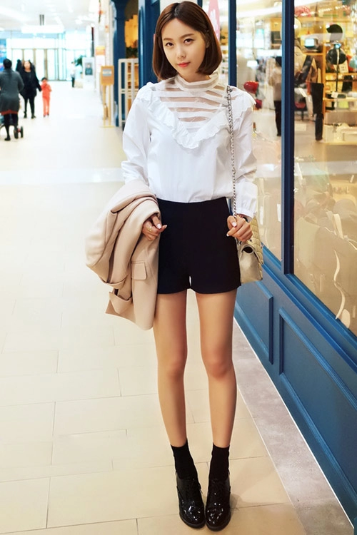 Chọn sơ mi chuẩn cho nữ công sở