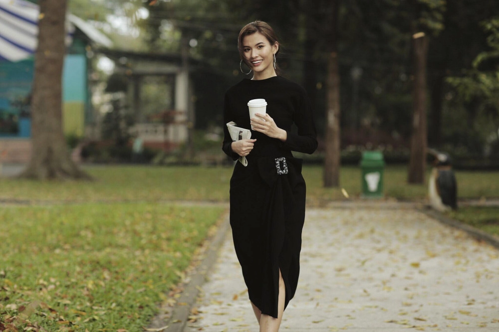 Cuối cùng lan khuê cũng chịu tái xuất sàn diễn thời trang