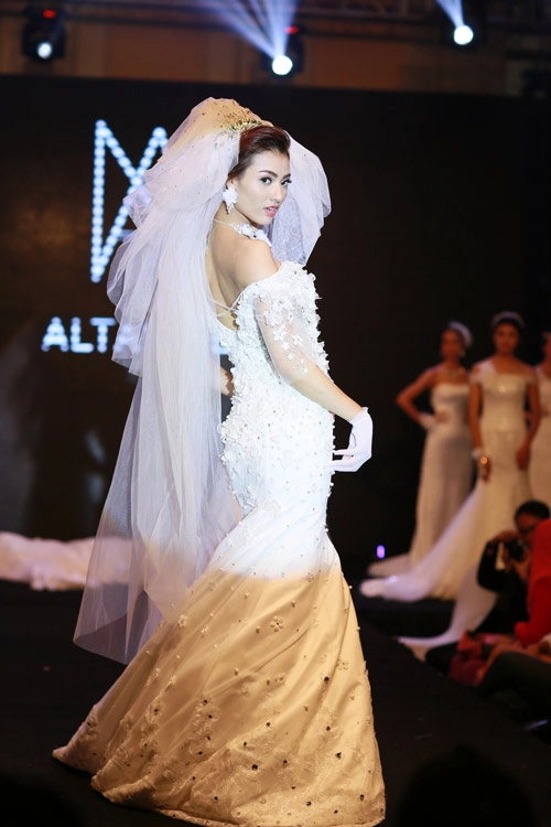 Dàn mỹ nhân việt mặc váy cưới lộng lẫy