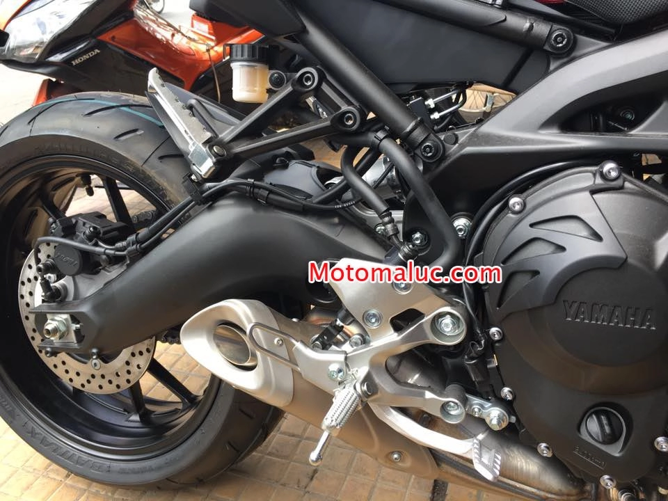 Đập thùng mẫu 2016 châu âu quái vật yamaha mt10 - yamaha mt09 - yamaha mt09 tracer - yamaha xsr900