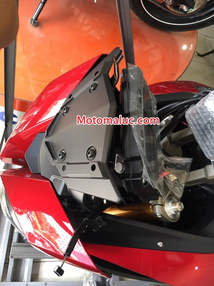 Đập thùng mẫu 2016 châu âu quái vật yamaha mt10 - yamaha mt09 - yamaha mt09 tracer - yamaha xsr900