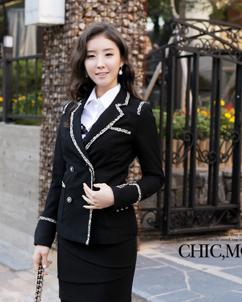 Đâu là kiểu blazer công sở nữ tính nhất