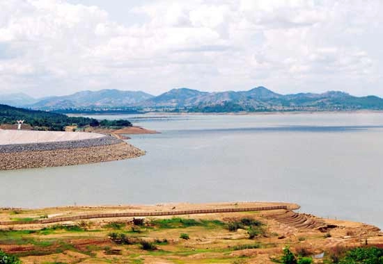 Đến gia lai lênh đênh biển hồ