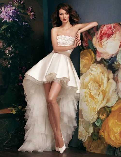 Đẹp xao lòng cùng váy cưới cổ điển