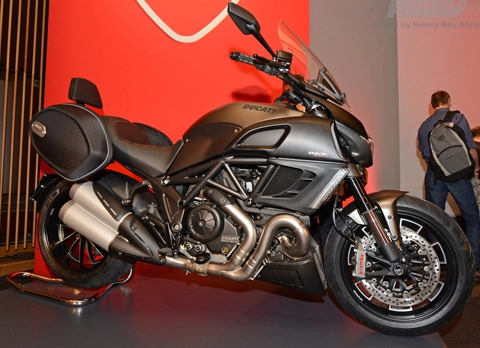  diavel strada - xế đường trường mới của ducati 